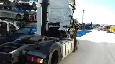 Vehículo de desguace volvo                                              fh 13                                                                                                                                                                                                                                                      500                                                                                                                                                                                                                                                        del año 2011 con motor d13c500