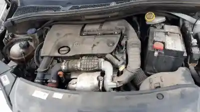 Veicolo di demolizione peugeot 208 access dell'anno 2016 alimentato bh02