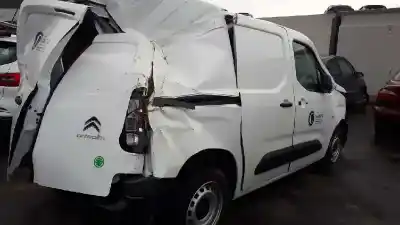 Veicolo di demolizione citroen berlingo start m dell'anno 2020 alimentato yh01