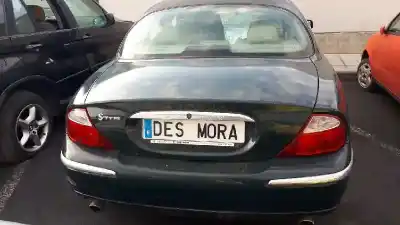 Scrapping Vehicle jaguar s-type 3.0 v6 24v cat of the year 2000 powered 