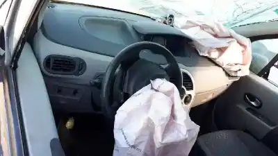 Scrapping Vehicle renault modus confort dynamique of the year 2005 powered k9k j7