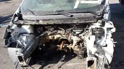 Vehicul casat ford transit courier ambiente al anului 2015 alimentat ugcb