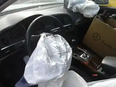 Vehicul casat audi a6 berlina (4f2) 2.0 tdi al anului 2005 alimentat blb