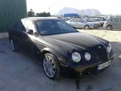 Veículo de Sucata jaguar s-type 2.7 v6 diesel classic do ano 2005 alimentado 7g
