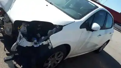 Veicolo di demolizione peugeot 208 access dell'anno 2019 alimentato bh02