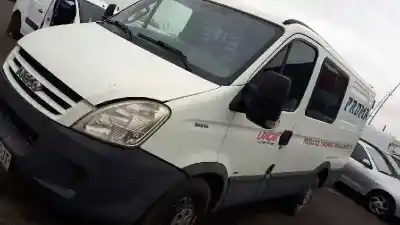 Veículo de Sucata iveco 35s13 35s13 do ano 2006 alimentado f1ae0481h*a