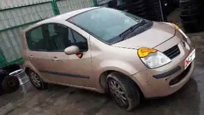 Véhicule à la ferraille RENAULT MODUS Confort Dynamique de l'année 2005 alimenté K4JG7
