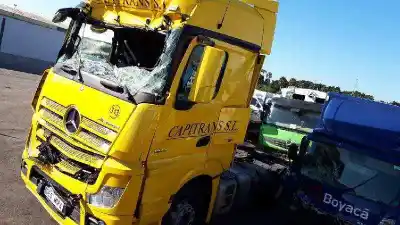 Veículo de Sucata mercedes-benz actros 18.45 do ano 2017 alimentado om471la6-12