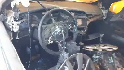 Sloopvoertuig opel corsa f edition van het jaar 2020 aangedreven yh01