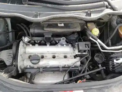 Veículo de Sucata audi a2 (8z) 1.4 16v do ano 2001 alimentado aua