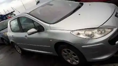 Veículo de Sucata PEUGEOT                                            307 (S1) (04.2001)                                                                                                                                                                                                                                         9HX(DV6ATED4)                                                                                                                                                                                                                                              do ano 2001 alimentado 9HX