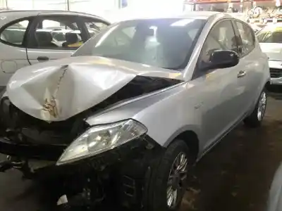 Veículo de Sucata LANCIA YPSILON (402) 1.2 CAT do ano 2013 alimentado 199B1000