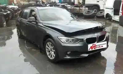 Veículo de Sucata bmw 3 touring (f31) 320 i do ano 2015 alimentado n47d20c
