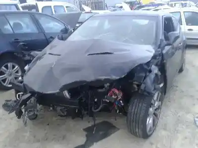 Véhicule à la ferraille HYUNDAI VELOSTER 1.6 CAT de l'année 2012 alimenté G4FD