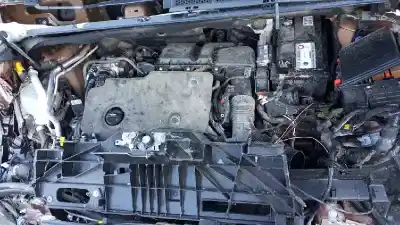 Sloopvoertuig peugeot rifter gt line standard van het jaar 2018 aangedreven yhz