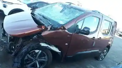 Sloopvoertuig peugeot rifter gt line standard van het jaar 2018 aangedreven yhz