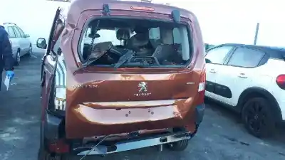 Sloopvoertuig peugeot rifter gt line standard van het jaar 2018 aangedreven yhz