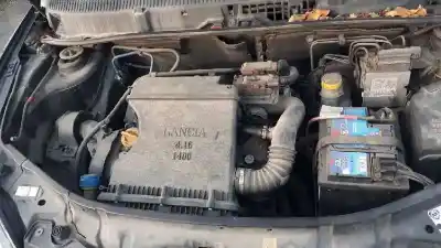 Veículo de Sucata lancia ypsilon (101) 1.4 16v platino do ano 2010 alimentado 843a1000