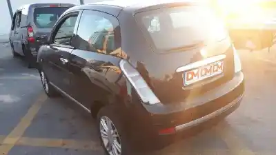 Veículo de Sucata lancia ypsilon (101) 1.4 16v platino do ano 2010 alimentado 843a1000