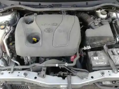 Veículo de Sucata toyota auris 1.4 turbodiesel cat do ano 2013 alimentado 1nd