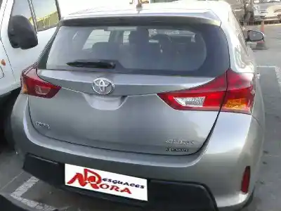 Veículo de Sucata toyota auris 1.4 turbodiesel cat do ano 2013 alimentado 1nd