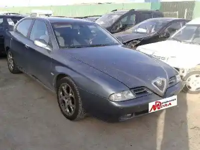 Veículo de Sucata alfa romeo 166 2.4 jtd business do ano 2003 alimentado 841c000