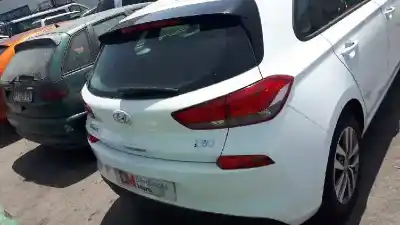 Sloopvoertuig hyundai i30 (pd) essence van het jaar 2020 aangedreven 