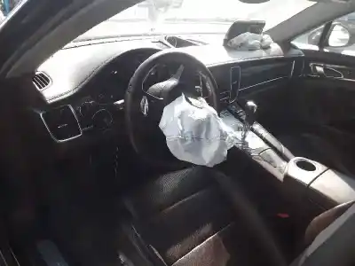 Veicolo di demolizione porsche panamera diesel dell'anno 2012 alimentato 