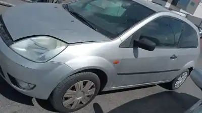 Veicolo di demolizione ford fiesta (cbk) ambiente dell'anno 2005 alimentato f6ja