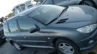 Verschrottungsfahrzeug PEUGEOT 206 SW X-LINE des Jahres 2006 angetrieben KFW