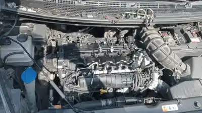 Veicolo di demolizione kia carens ( ) concept dell'anno 2015 alimentato d4fd