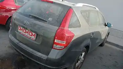 Scrapping Vehicle kia cee´d active of the year 2010 powered d4fb