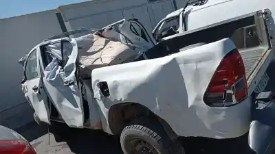 Sloopvoertuig toyota hilux n1g van het jaar 2022 aangedreven 2gd