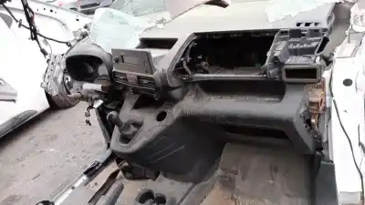 Vehicul casat citroen berlingo feel m al anului 2021 alimentat yh01