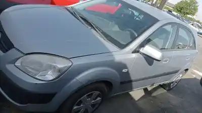 Veículo de Sucata kia rio (jb) 1.4 16v do ano 2005 alimentado g4ee