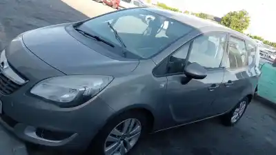 Veicolo di demolizione opel meriva b cosmo dell'anno 2015 alimentato b14nel