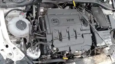 Scrapping Vehicle seat leon (5f1) reference of the year 2017 powered ddy