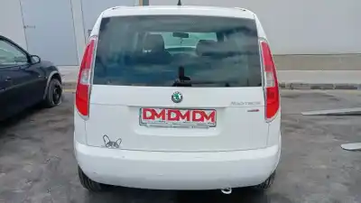 Veículo de Sucata skoda roomster (5j7) scout do ano 2011 alimentado cayc