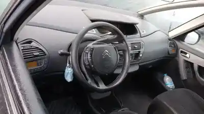 Veículo de Sucata citroen c4 picasso avatar do ano 2007 alimentado rhj