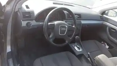 Veículo de Sucata audi a4 berlina (8e) 2.0 tdi do ano 2006 alimentado bre