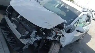 Veículo de Sucata peugeot 2008 (p1) active do ano 2019 alimentado yh01