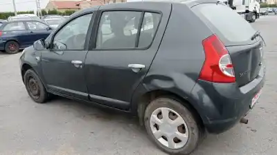 Veículo de Sucata dacia sandero ambiance do ano 2011 alimentado d4f732