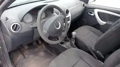 Veículo de Sucata dacia sandero ambiance do ano 2011 alimentado d4f732