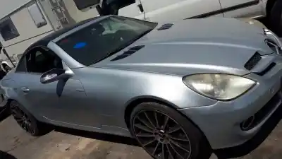 Scrapping Vehicle MERCEDES-BENZ CLASE SLK (W171) ROADSTER SLK 200 KOMPRESSOR of the year 2006 powered 271944