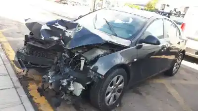 Veículo de Sucata opel insignia grand sport business do ano 2017 alimentado b16dth