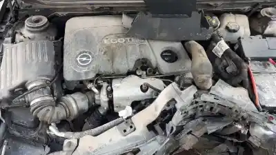 Veículo de Sucata opel insignia grand sport business do ano 2017 alimentado b16dth