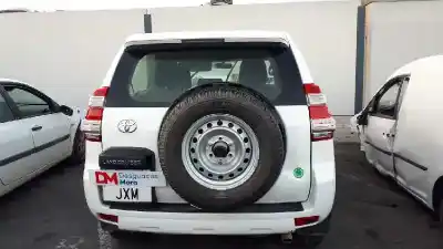Veículo de Sucata toyota land cruiser (j15) gx do ano 2017 alimentado 