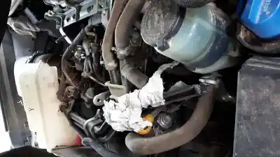 Veículo de Sucata toyota land cruiser (j15) gx do ano 2017 alimentado 