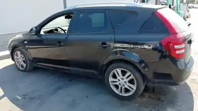 Veicolo di demolizione kia cee´d sporty wagon emotion dell'anno 2008 alimentato d4ea