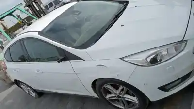 Scrapping Vehicle FORD FOCUS LIM. Titanium of the year 2015 powered 